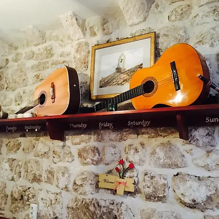 Vandrerhjem Old Town *