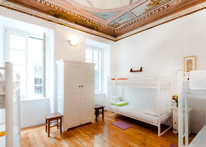 Хостел Old Town Дубровник