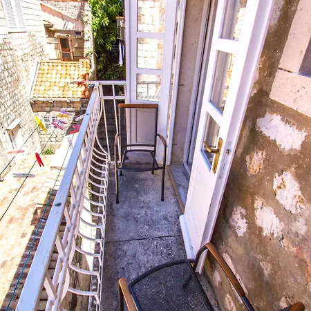 Old Town Hostel